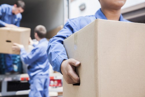 Customer beginning a storage booking agreement